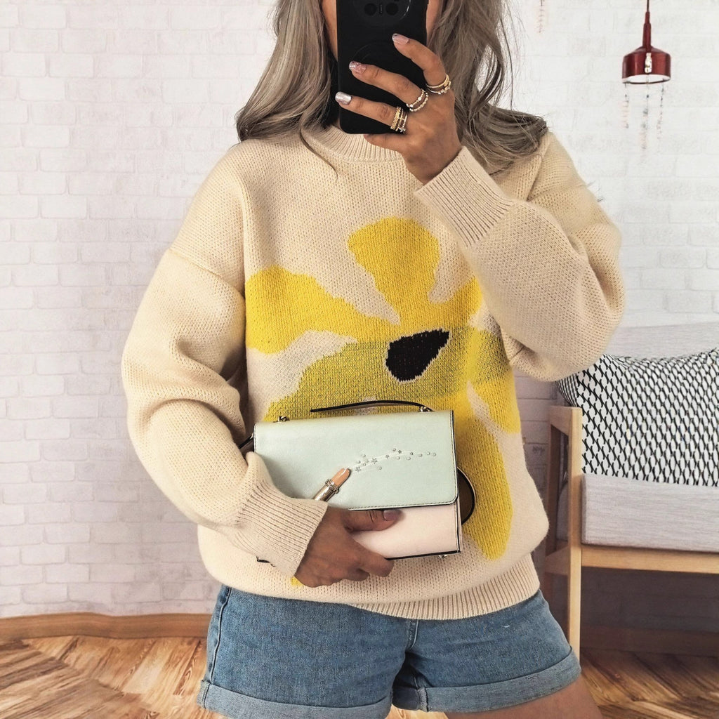 Casual Loose Knitted Round Neck Large Flower Jacquard Contrast Color Sweater